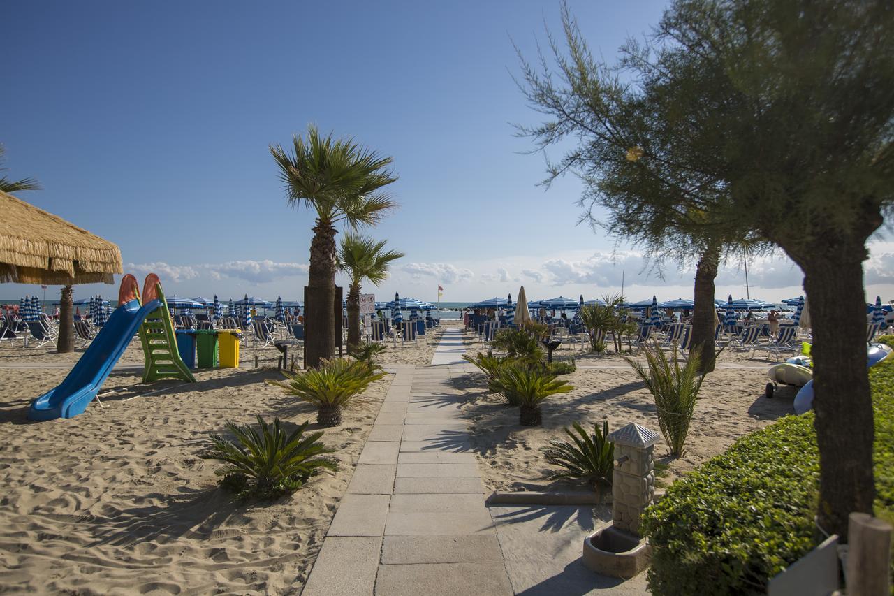 Residence Sunrise San Benedetto del Tronto Eksteriør billede