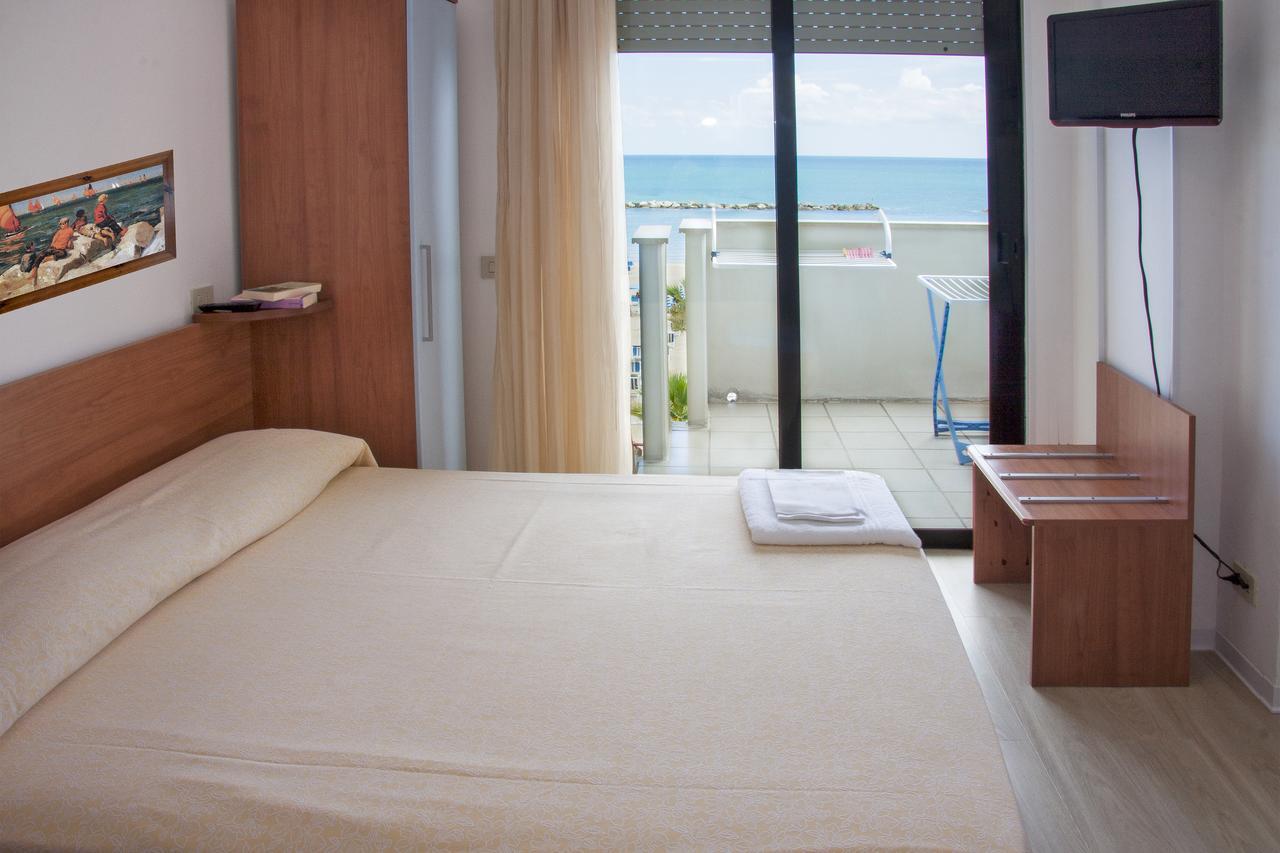Residence Sunrise San Benedetto del Tronto Eksteriør billede